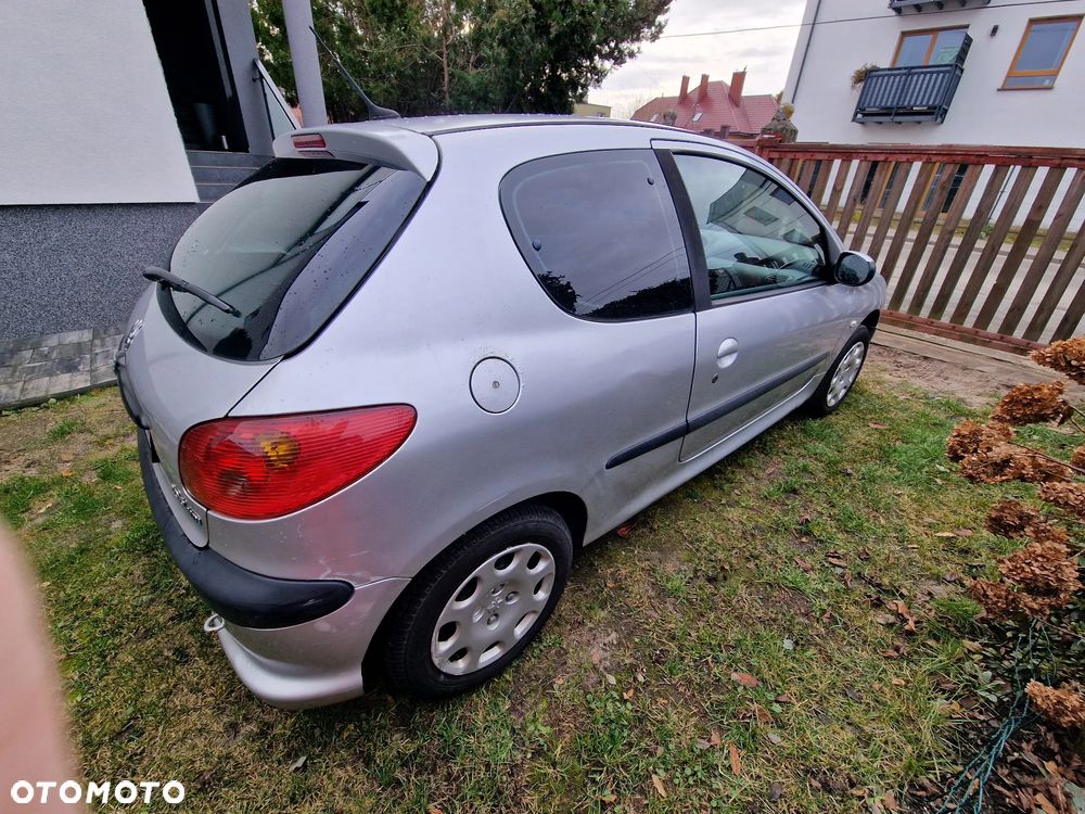 Peugeot 206 - 4