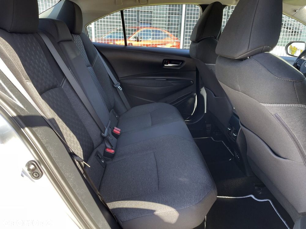 Toyota Corolla 1.8 Hybrid Comfort - 8