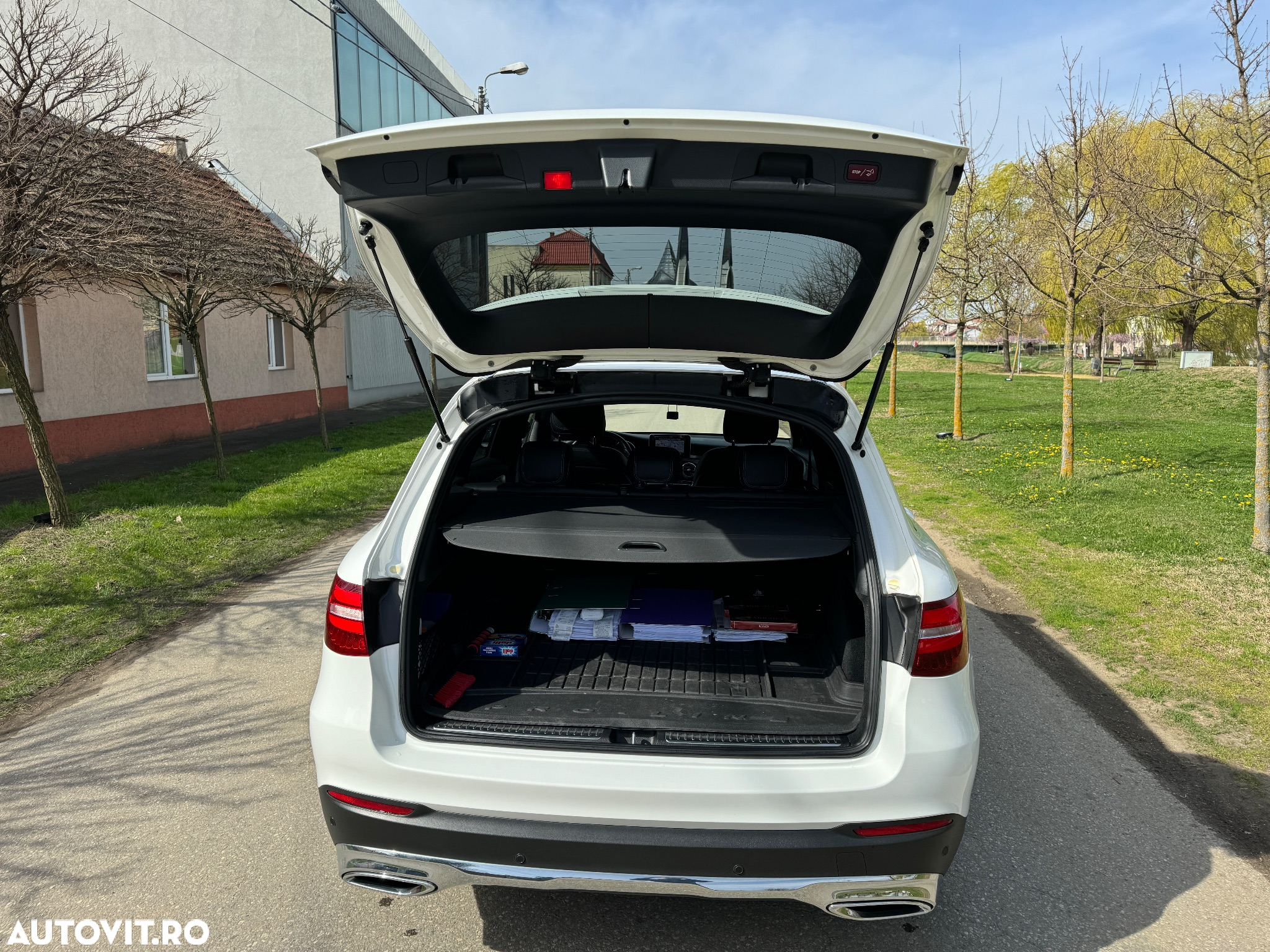 Mercedes-Benz GLC 220 d 4MATIC - 15