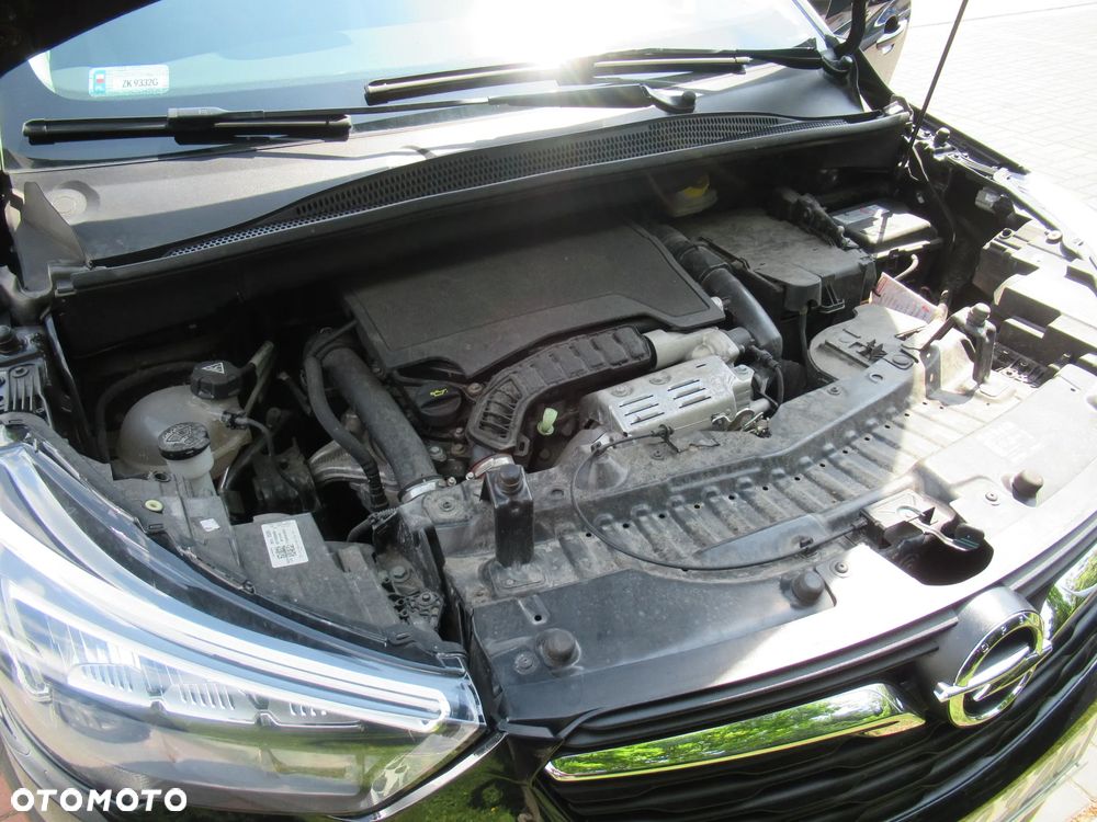 Opel Crossland X - 16