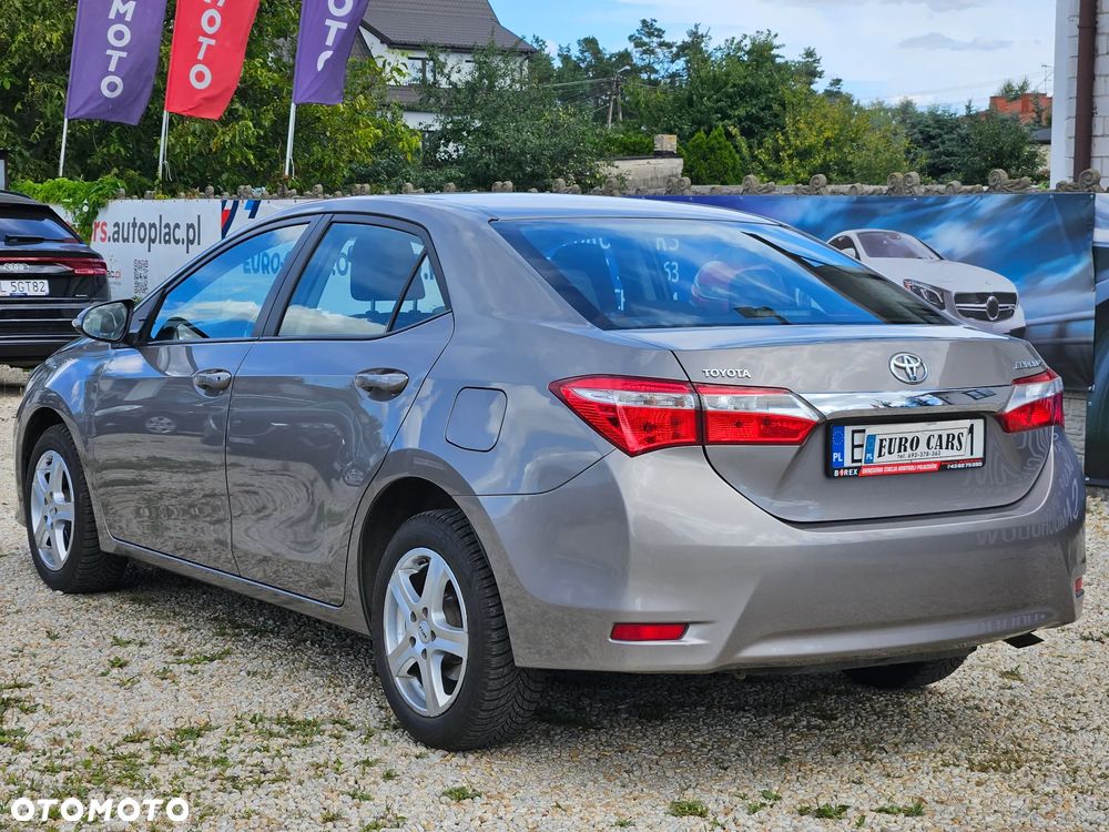 Toyota Corolla 1.33 Active EU6 - 8