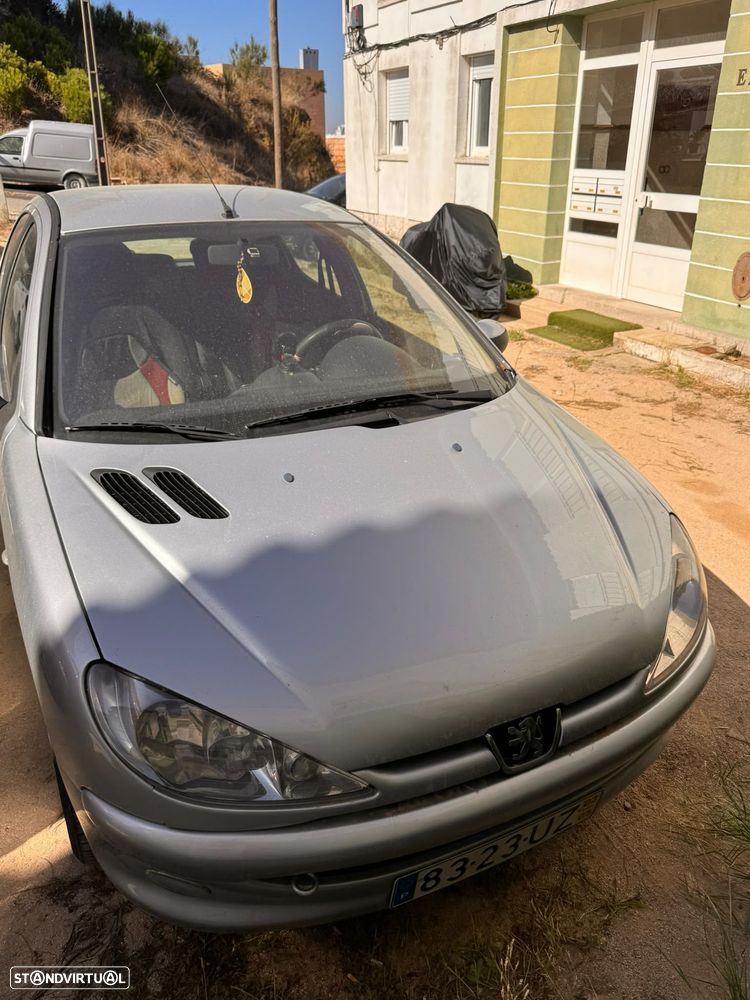 Peugeot 206 2003 photo 5