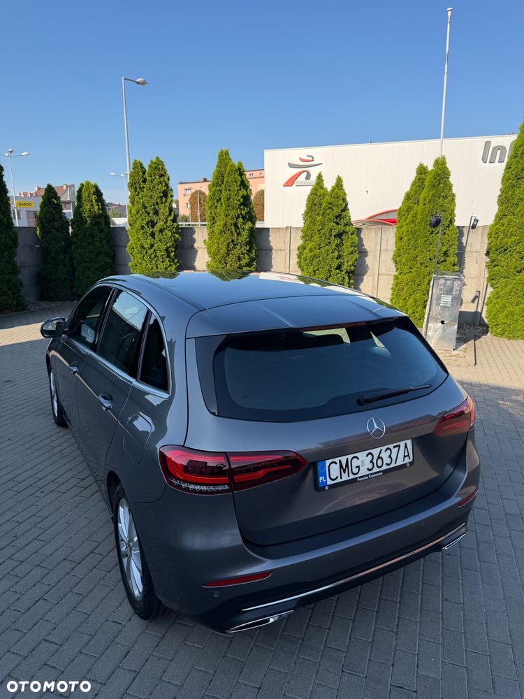 Mercedes-Benz Klasa B 200 d Style 8G-DCT - 12