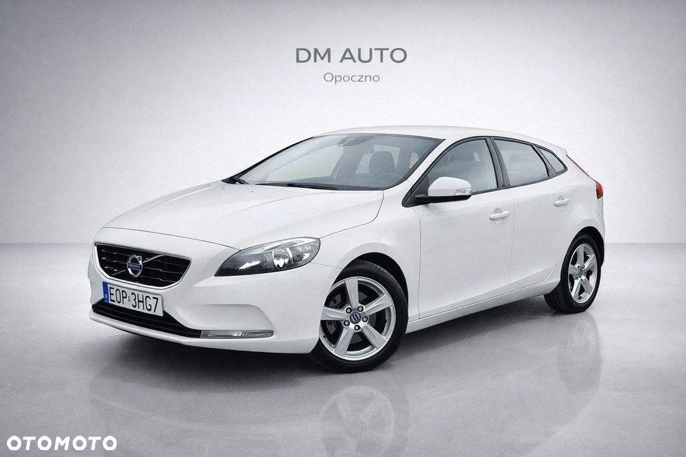 Volvo V40 D2 Momentum - 1