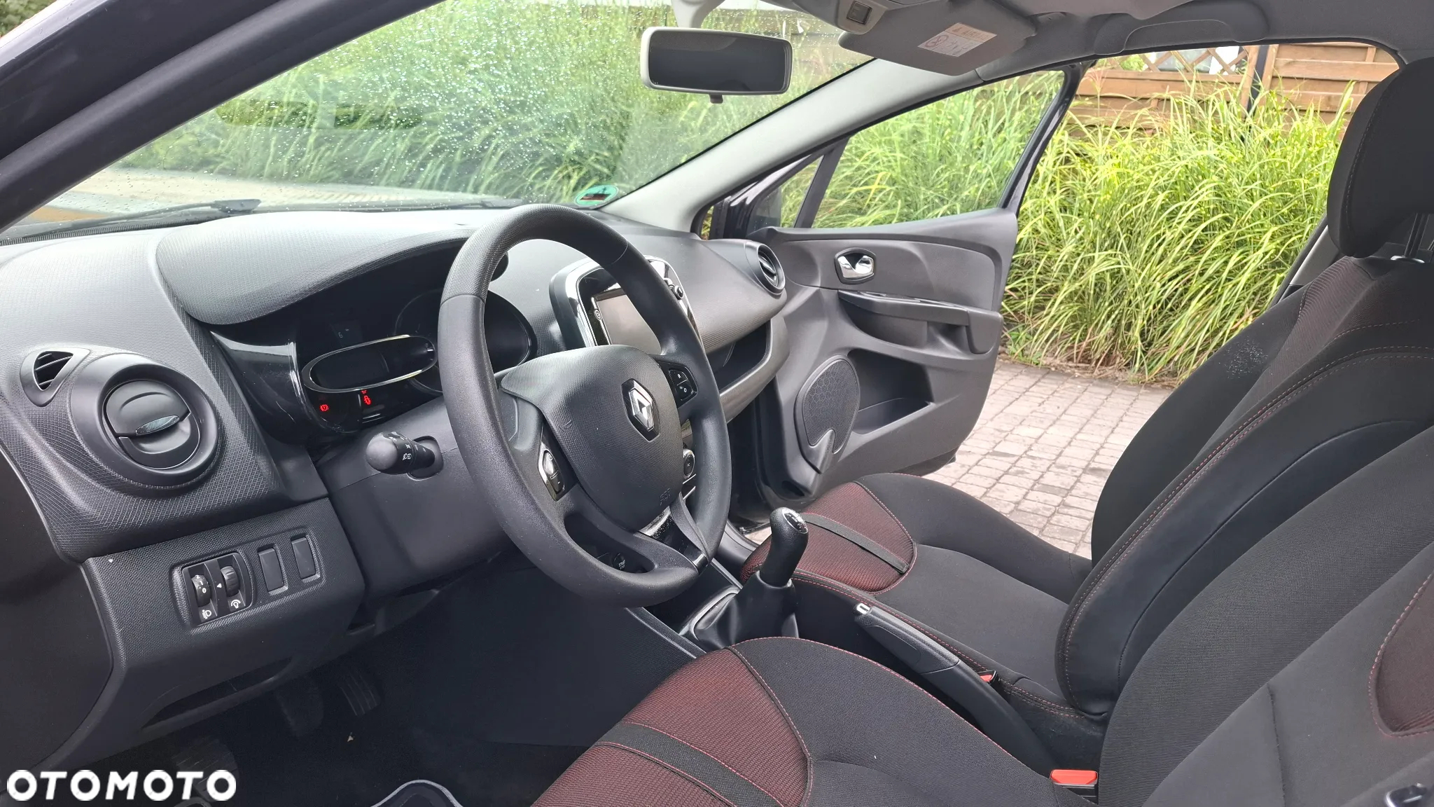 Renault Clio 1.2 16V Life - 13