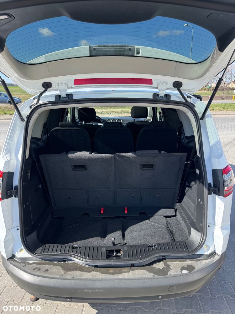 Ford S-Max 2.0 TDCi DPF Titanium - 11