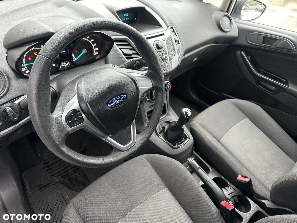Ford Fiesta 1.25 Ambiente - 20