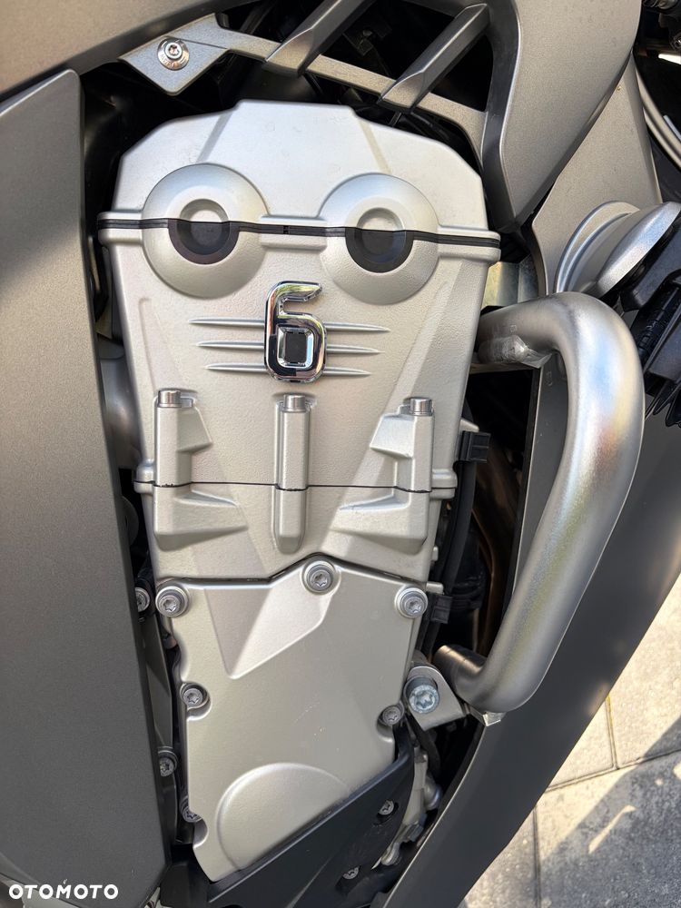 BMW K - 8