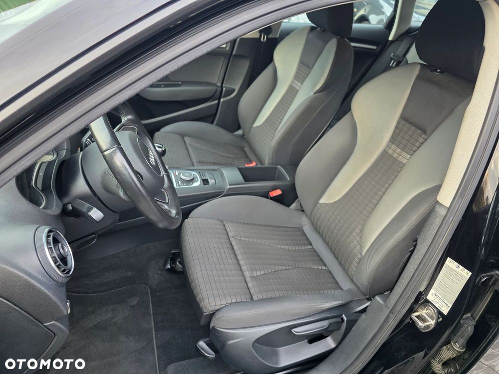 Audi A3 Sportback 1.4 TFSI Attraction - 17