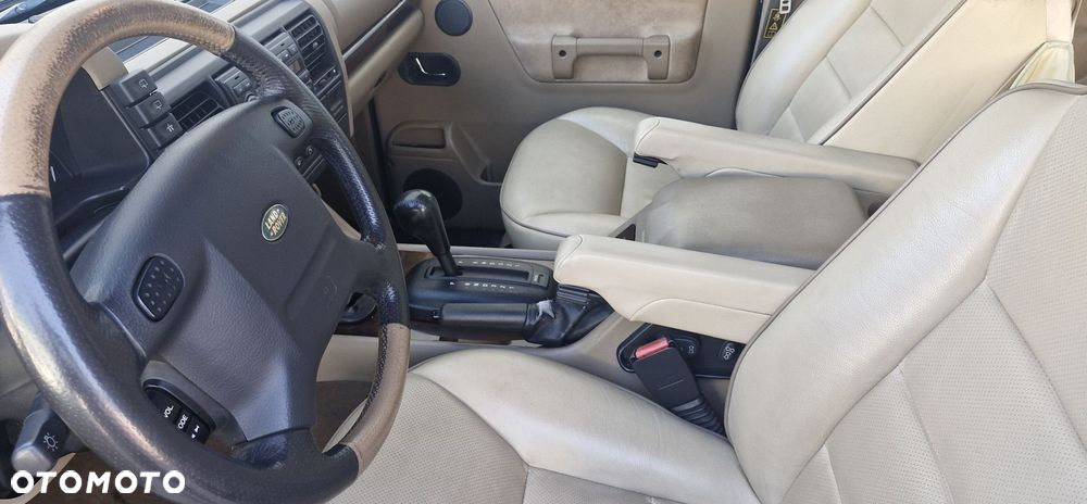 Land Rover Discovery 4.0 V8 ES - 16
