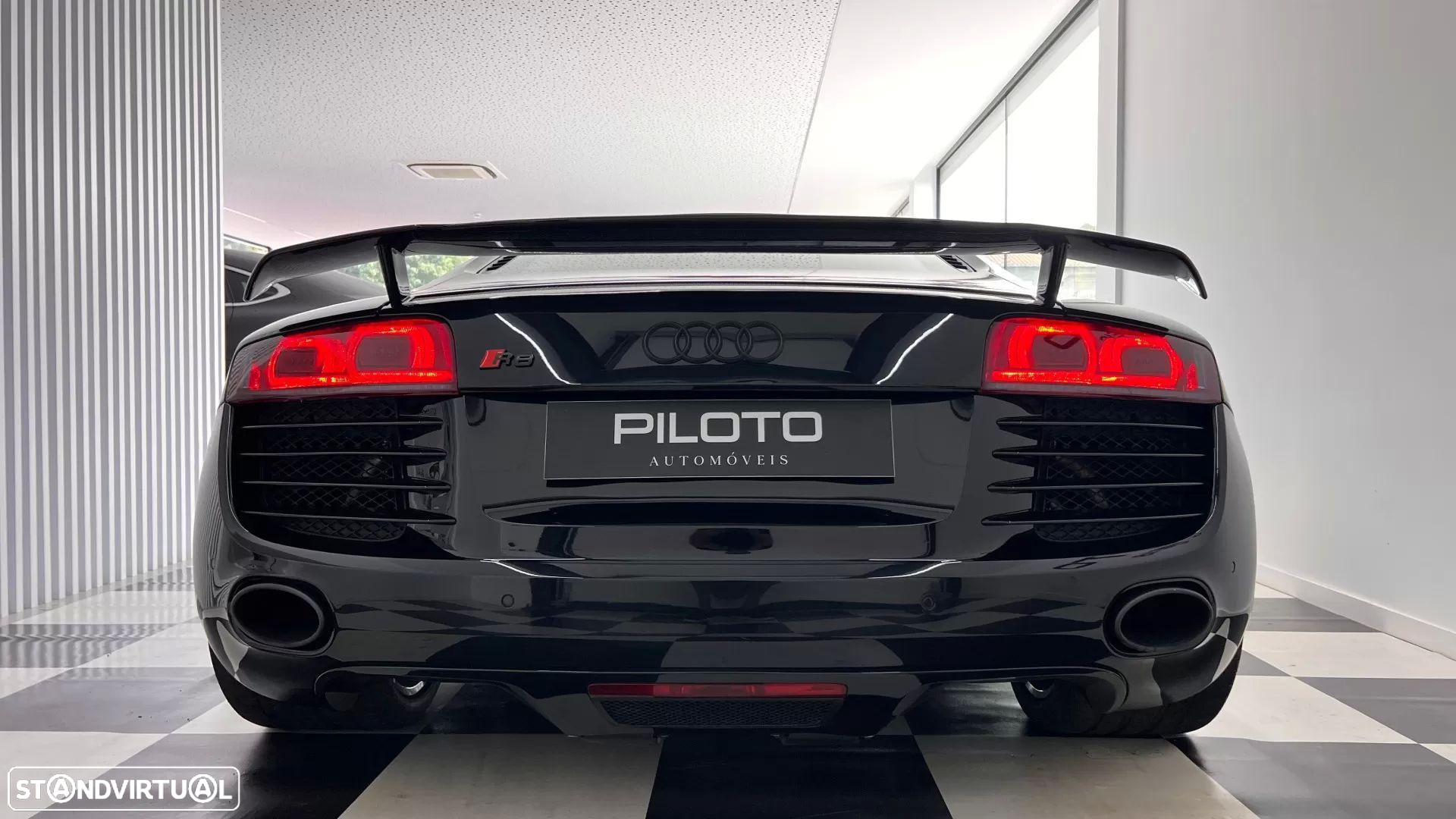 Audi R8 Coupé 4.2 FSI V8 quattro R-tronic - 15