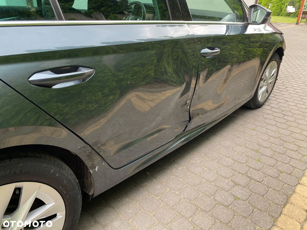 Skoda Octavia 2.0 TDI DSG Sport Edition - 9