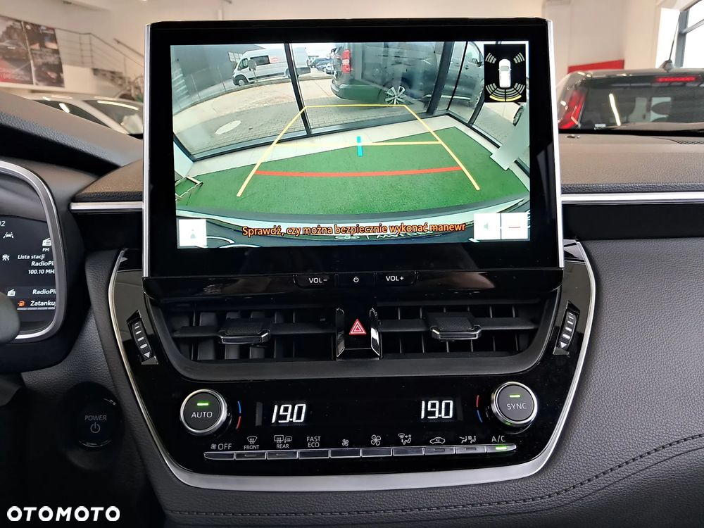 Toyota Corolla Cross 1.8 Hybrid Style - 16