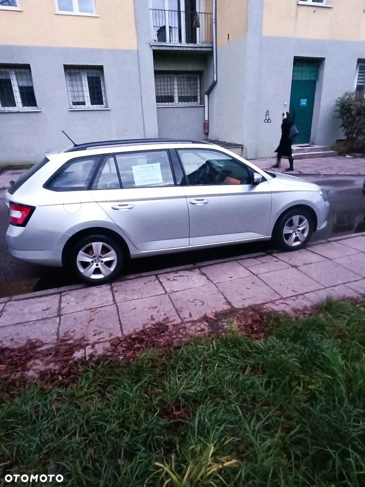 Skoda Fabia 1.2 TSI Ambition - 2