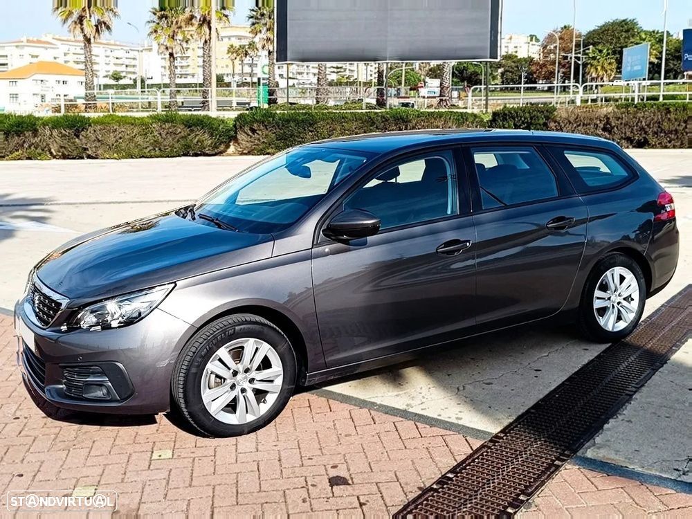 Peugeot 308 SW - 11
