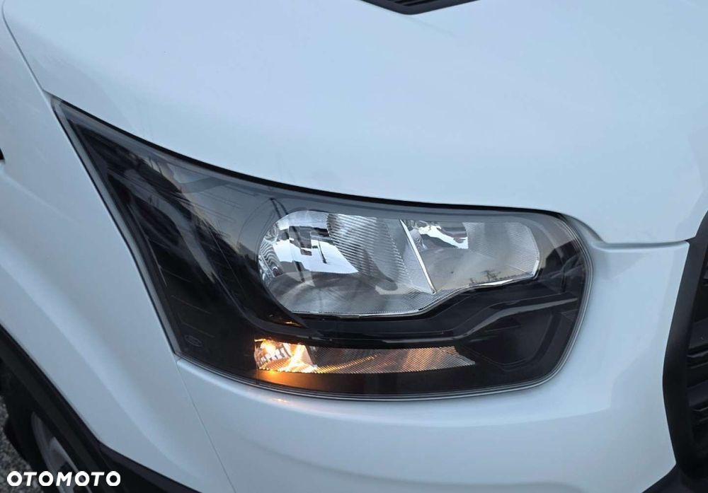 Ford Transit - 34