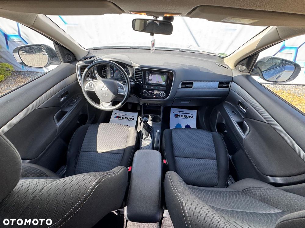 Mitsubishi Outlander 2.0 Intense + 2WD - 16
