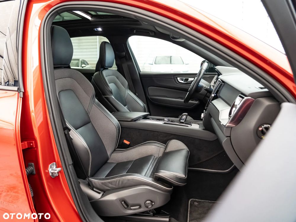 Volvo XC 60 - 19