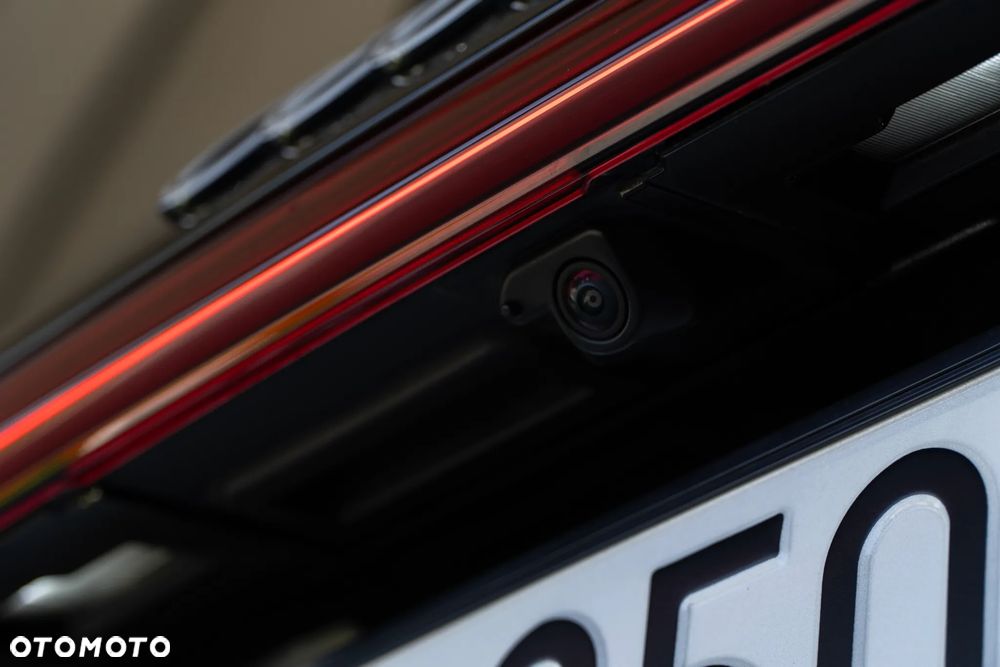Audi Q5 TFSI mHEV 150 kW Quattro S tronic - 11