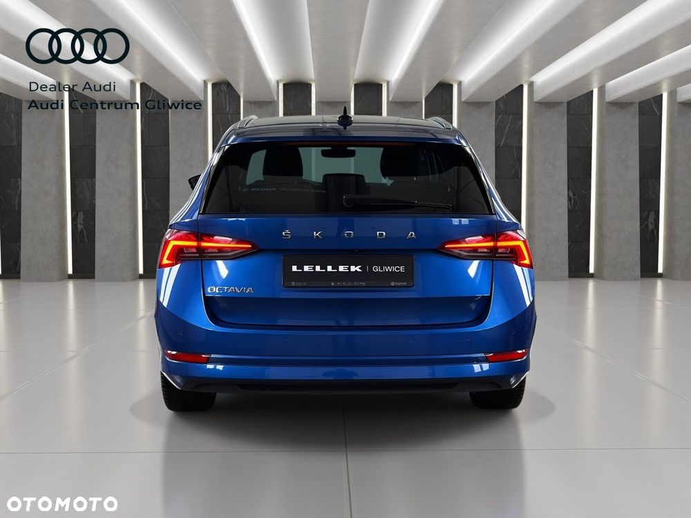 Skoda Octavia 2022 photo 4