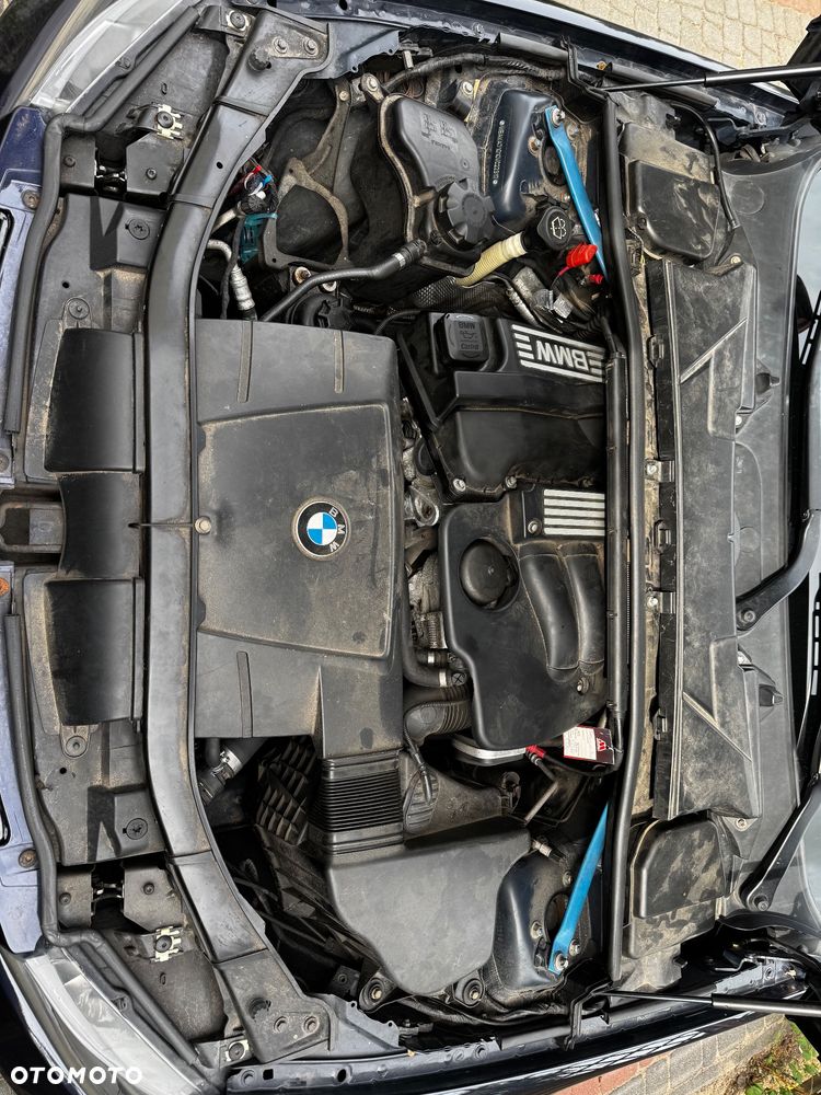 BMW Seria 3 320i - 23
