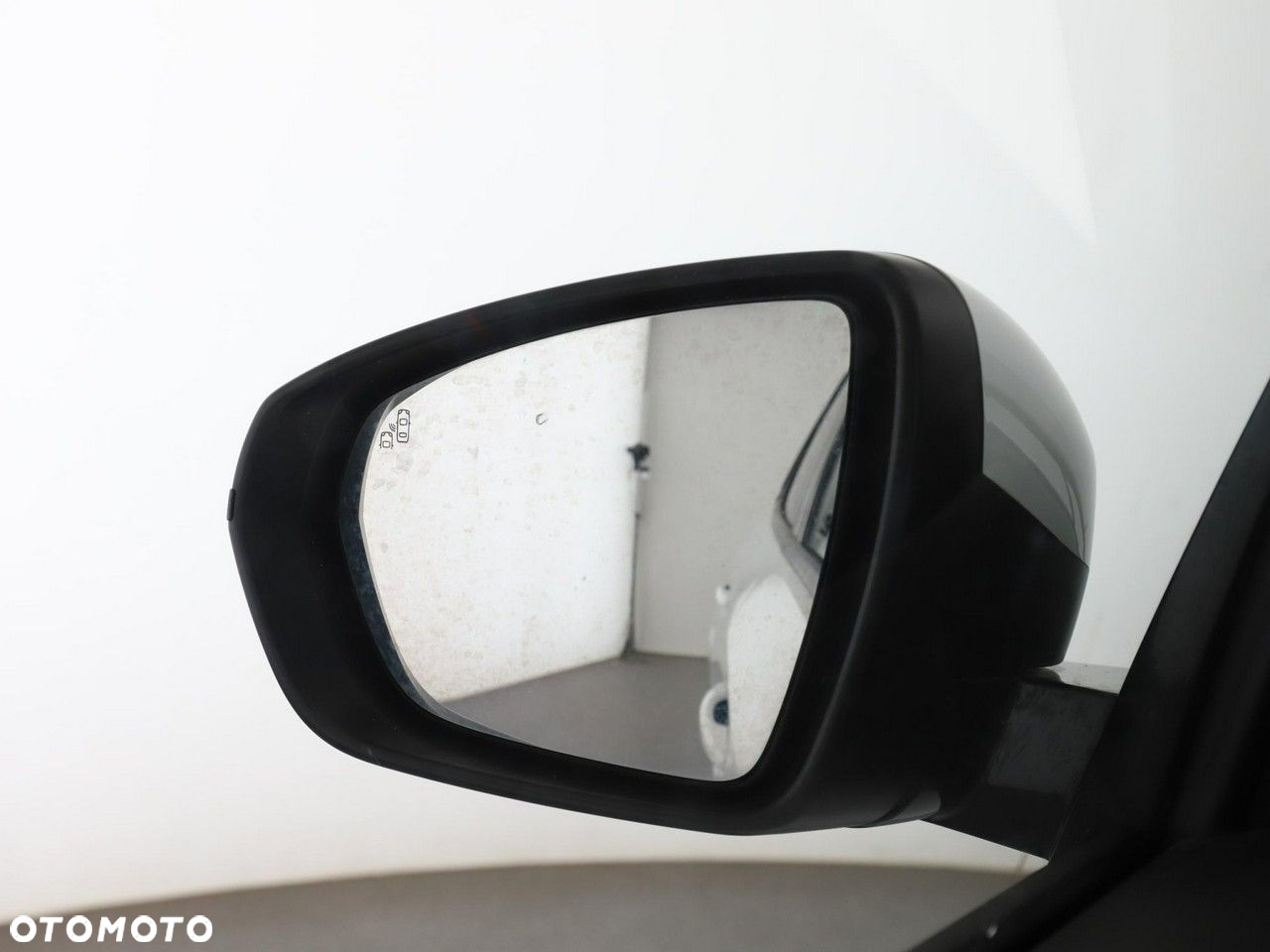 Opel Grandland X 1.2 T GPF Innovation S&S - 37