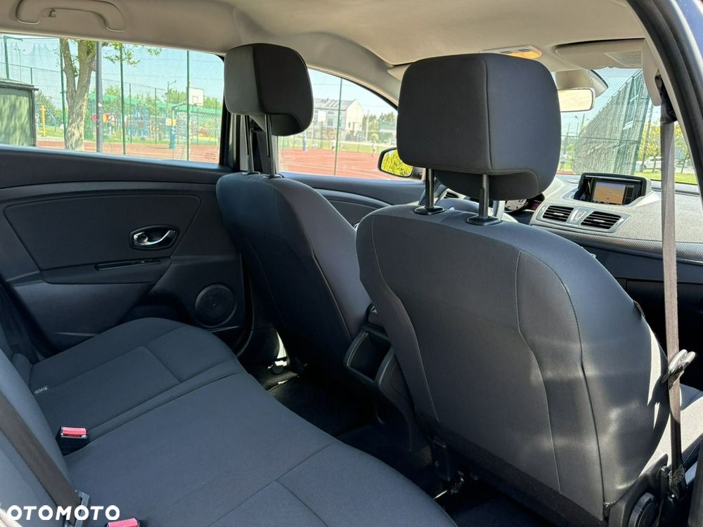 Renault Megane 1.2 16V TCe Energy Life EU6 - 13