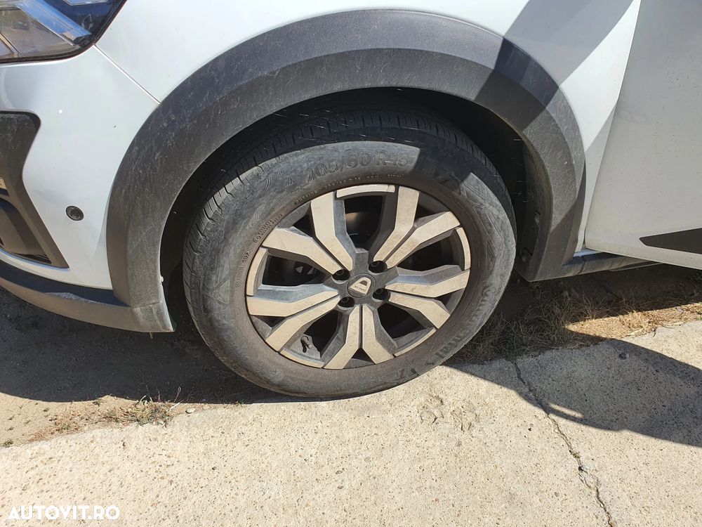 Dacia Sandero Stepway TCe 90 CVT Comfort - 3