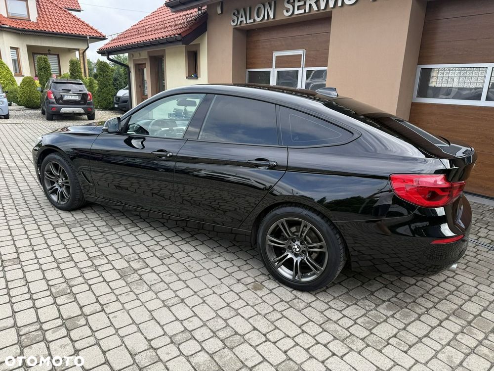BMW 3GT 318d Sport Line - 9