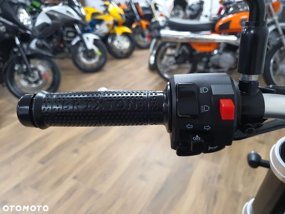 Brixton Crossfire - 25