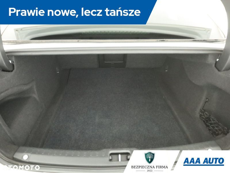 Volvo S90 - 13