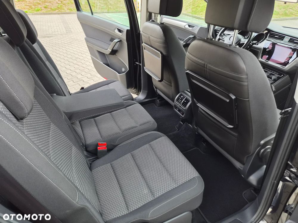 Volkswagen Touran 2.0 TDI BMT Highline DSG - 11