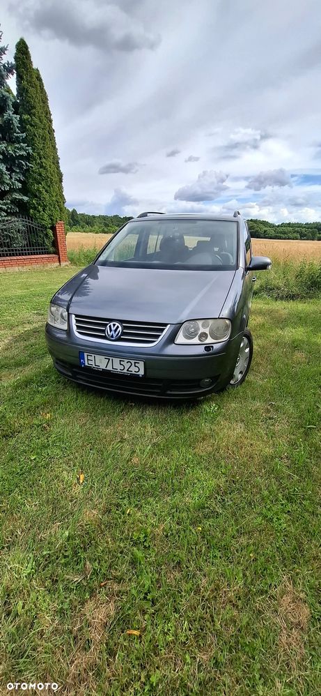 Volkswagen Touran 2.0 TDI DPF Trendline - 7