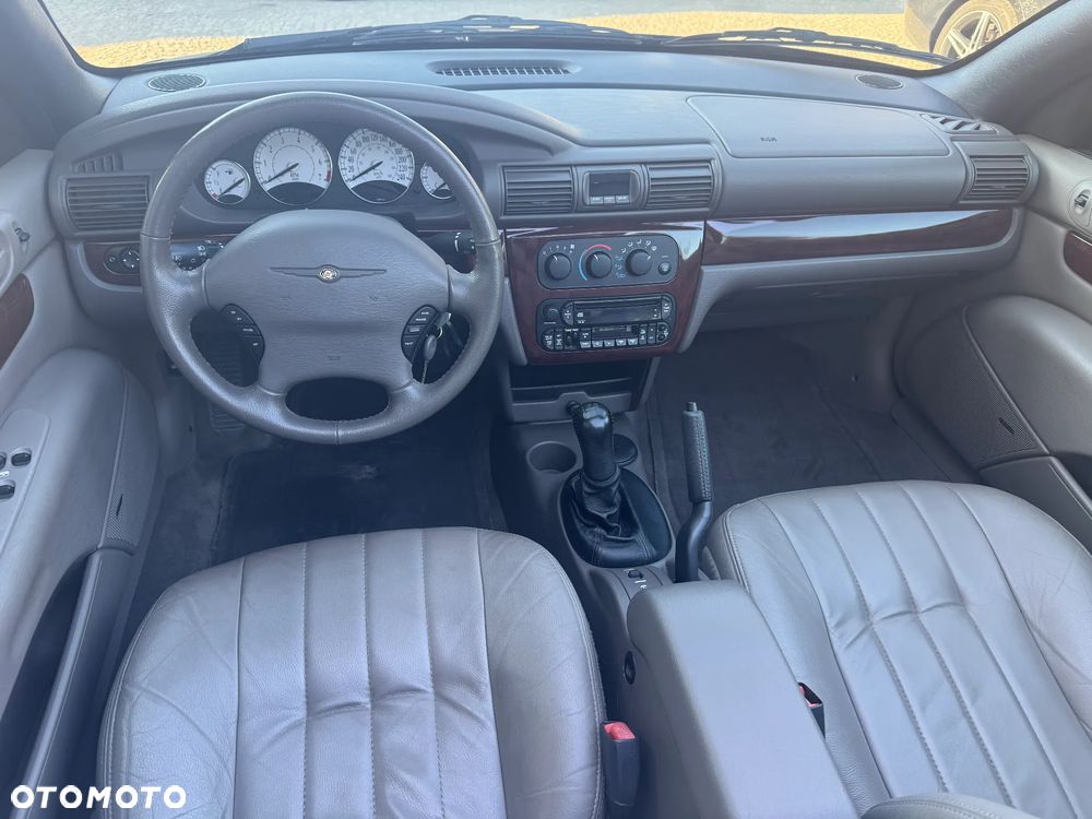 Chrysler Sebring Cabrio 2.0 LX - 9