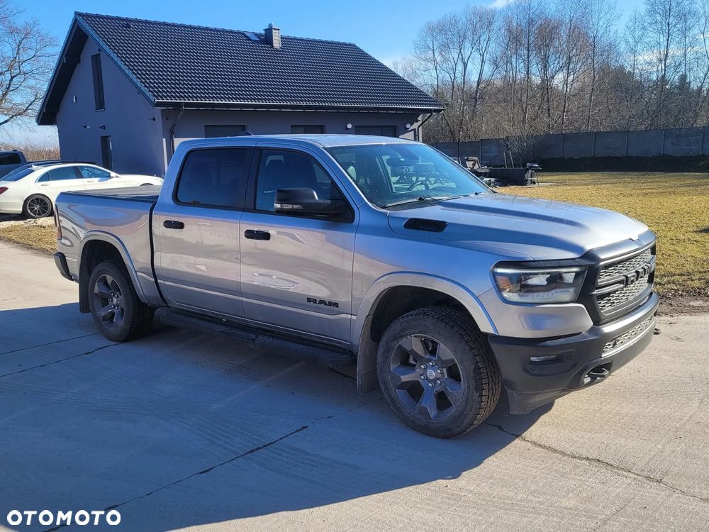 RAM 1500 5.7 Crew Cab Bighorn - 3