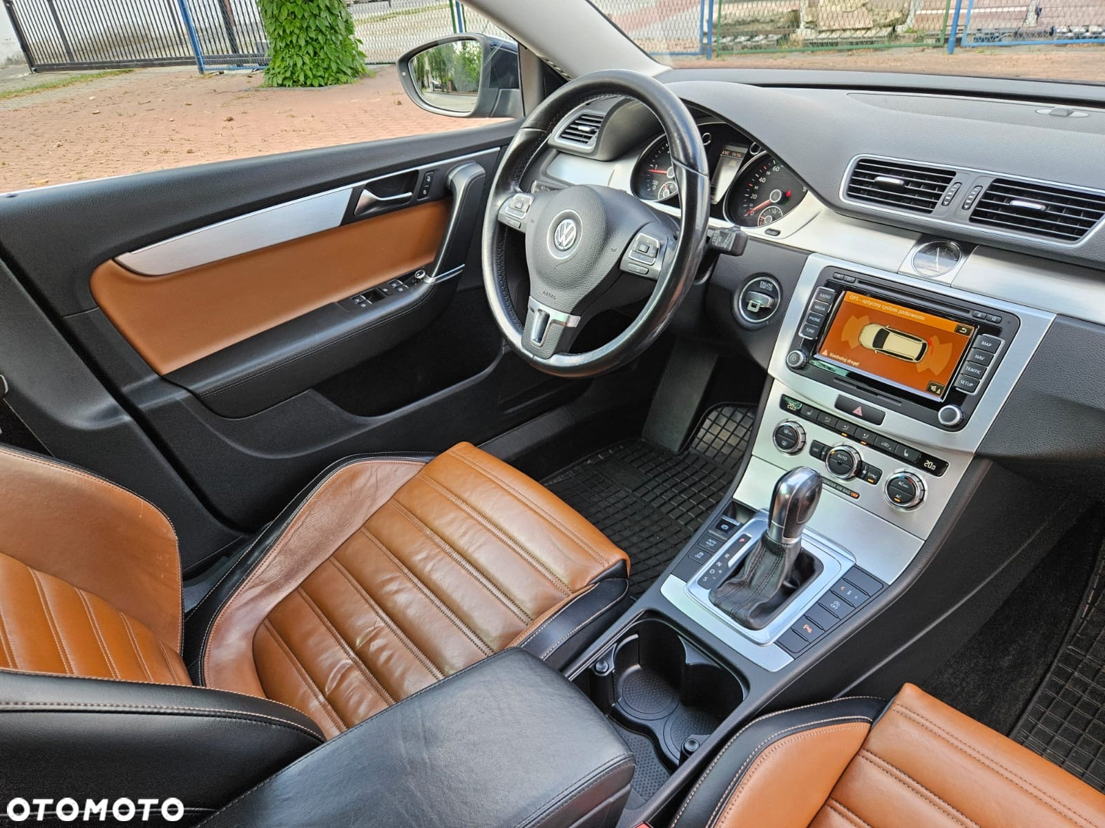 Volkswagen Passat 2.0 TDI Highline DSG - 28