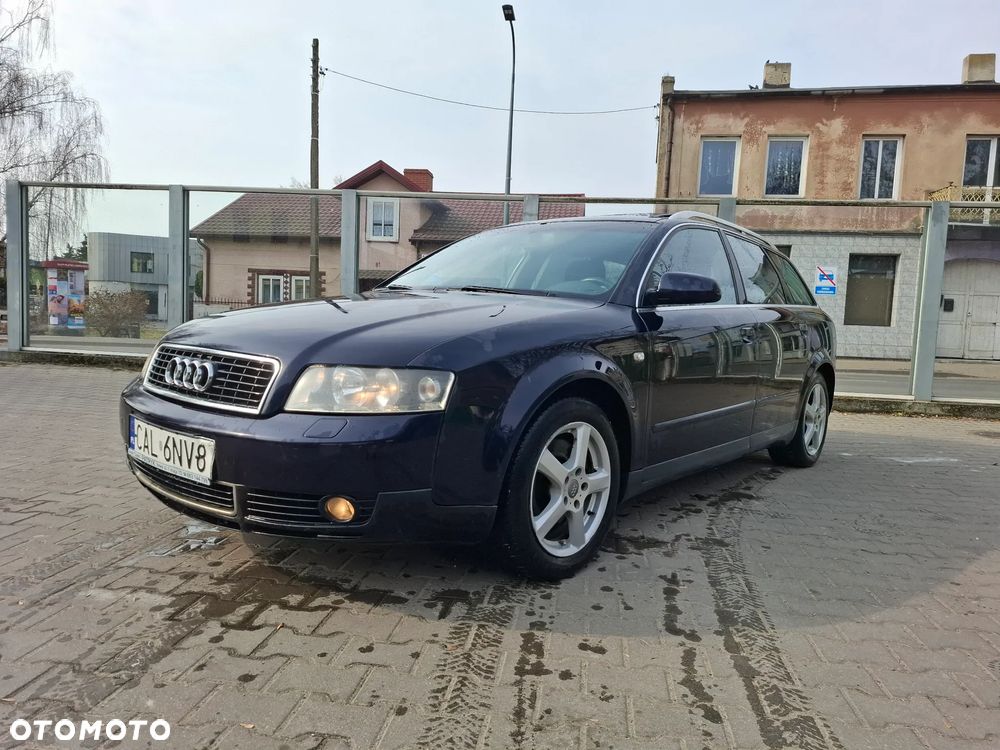 Audi A4 Avant 2.4 - 1