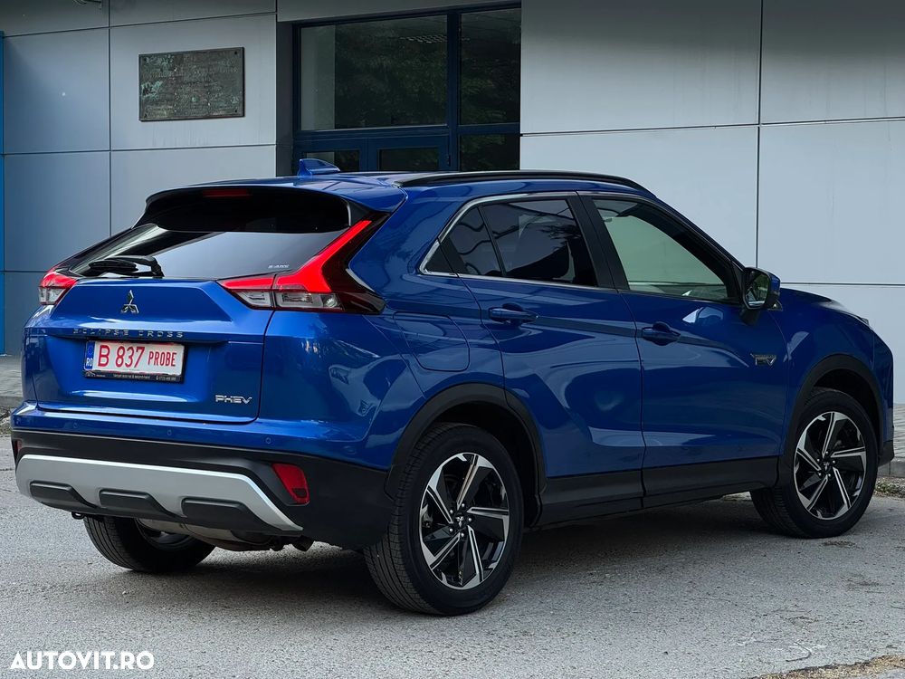 Mitsubishi Eclipse-Cross 4WD Plus Select - 4