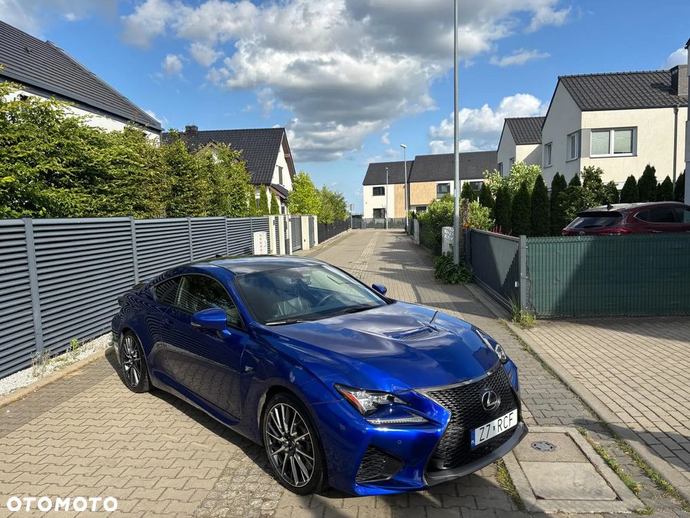 Lexus RC F Carbon - 15