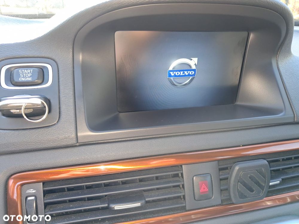 Volvo S80 T5 Momentum - 27