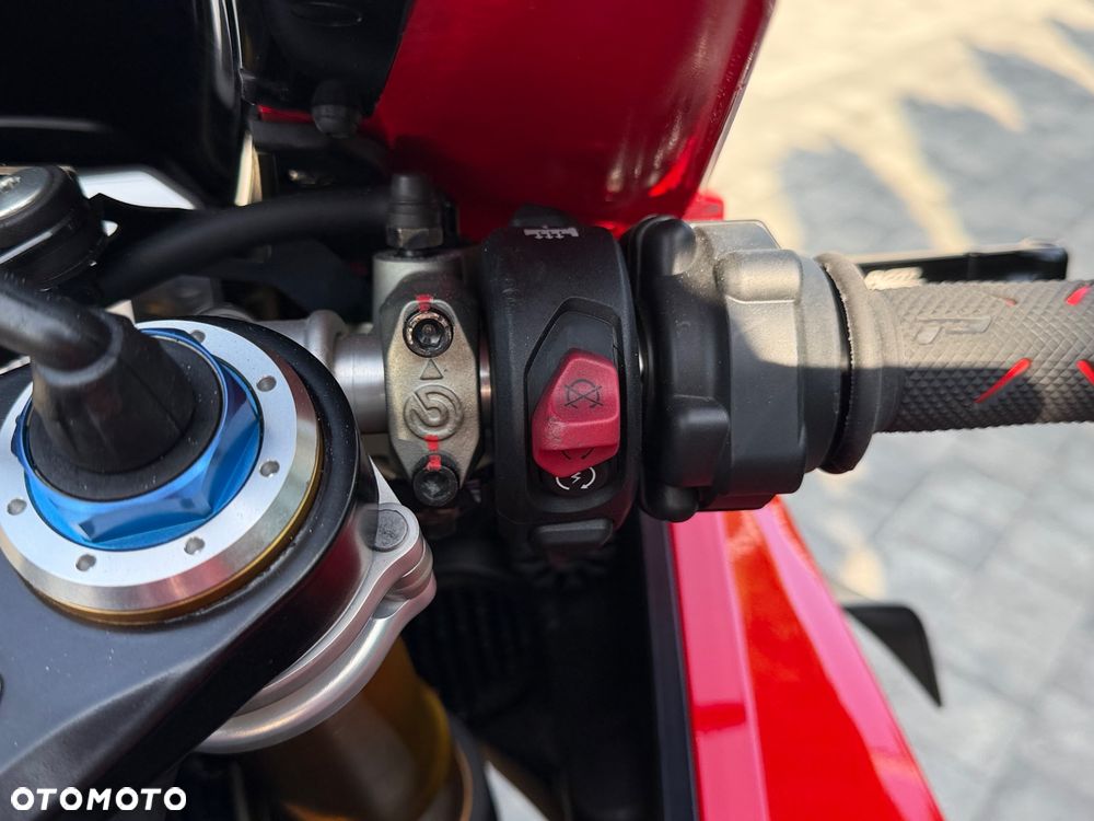 Ducati Panigale V4S - 17