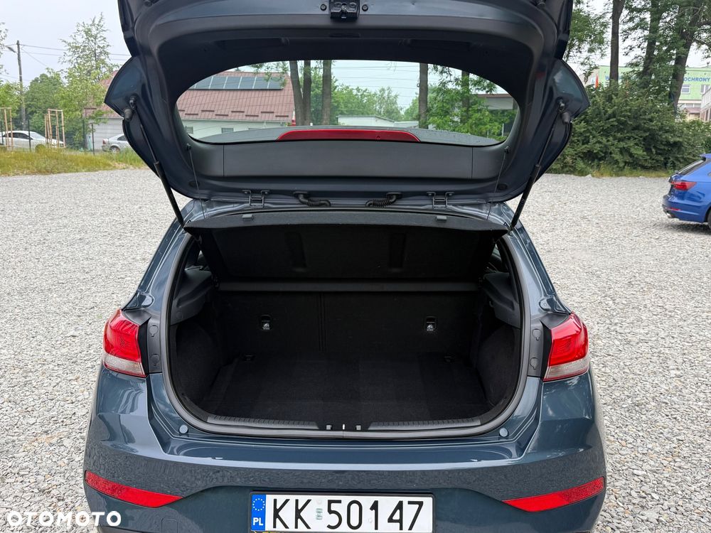 Hyundai i30 1.5 DPI Modern - 16