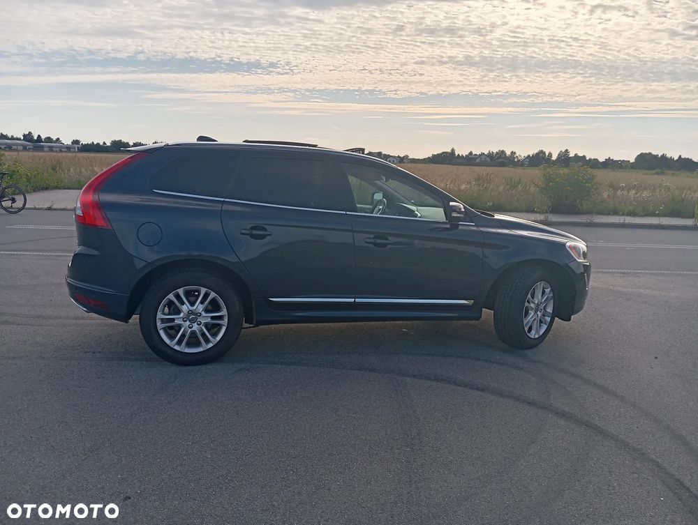 Volvo XC 60 - 6