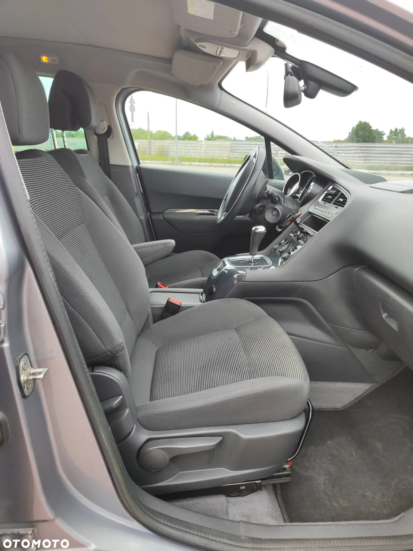 Peugeot 5008 - 6