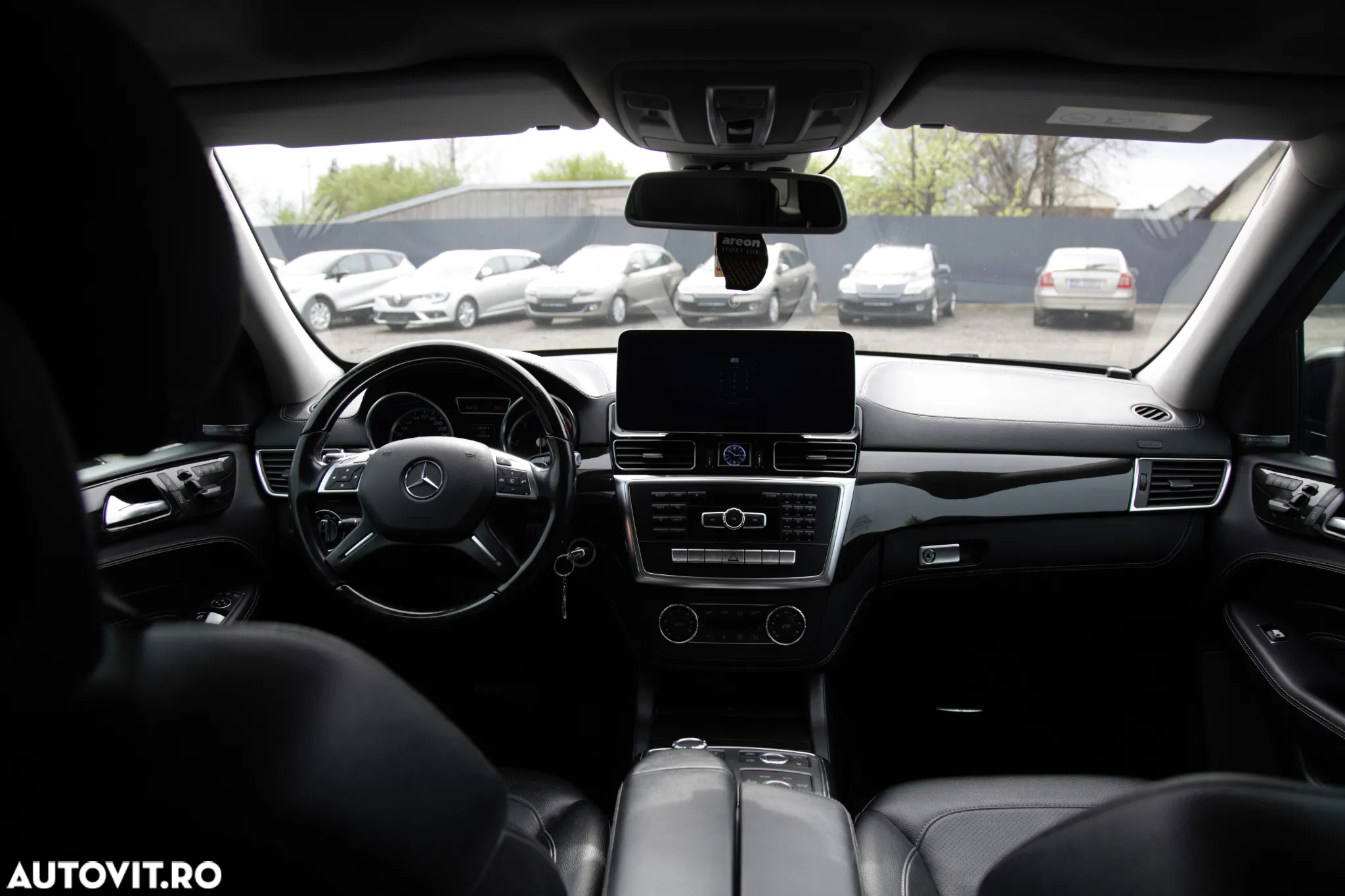 Mercedes-Benz ML 350 BlueTec 4MATIC Aut - 7