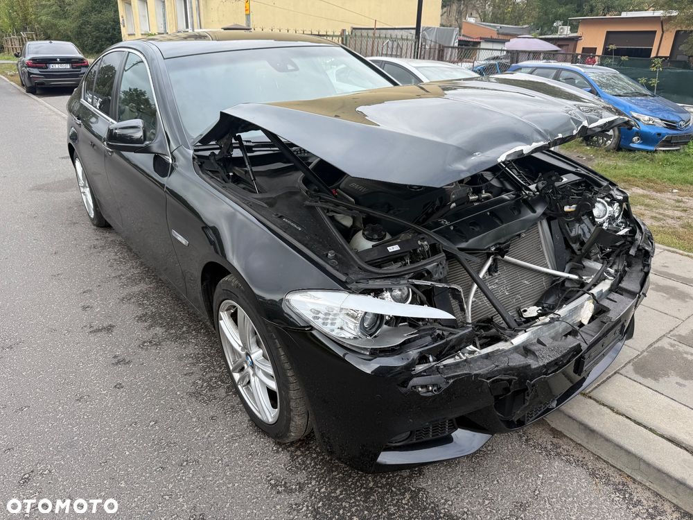 BMW Seria 5 528i xDrive - 1