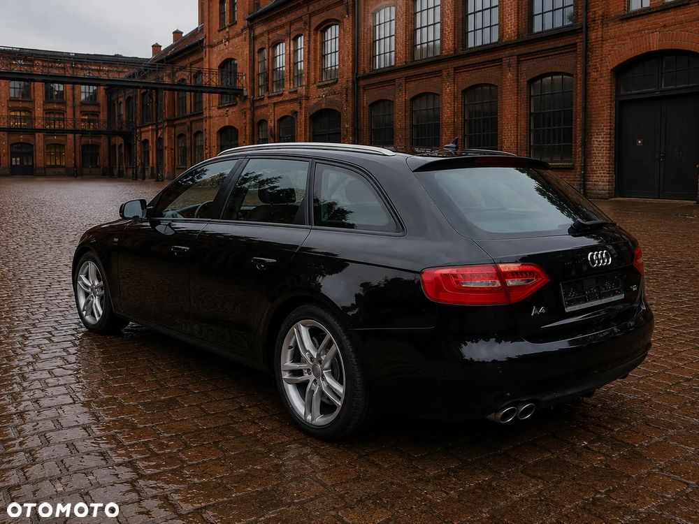 Audi A4 Avant - 10