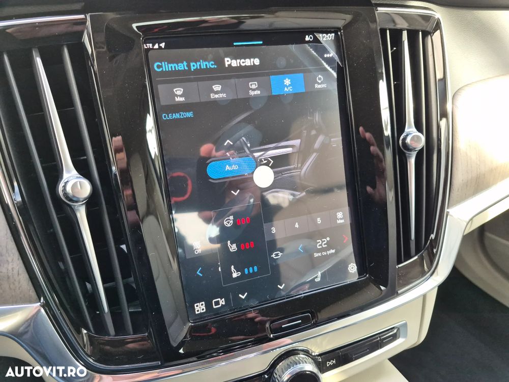 Volvo S90 Recharge T8 AWD Plus Bright - 29