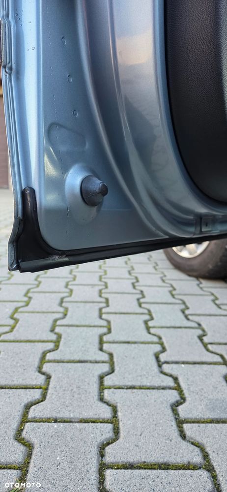 Skoda Octavia 1.6 Combi - 14