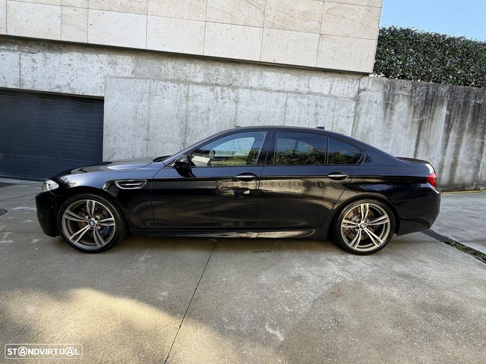 BMW M5 Standard - 8
